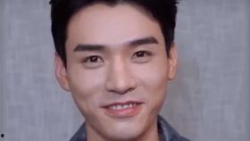 龚俊大漏勺最新爆料图片,独家高清图片揭秘明星私生活瞬间”